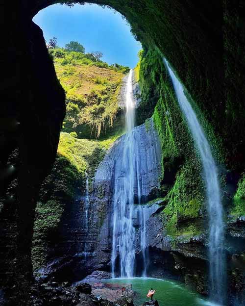 Detail Pemandangan Air Terjun Indah Nomer 42