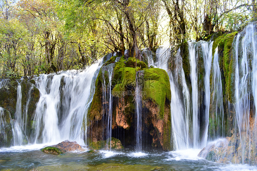 Detail Pemandangan Alam Air Terjun Nomer 44