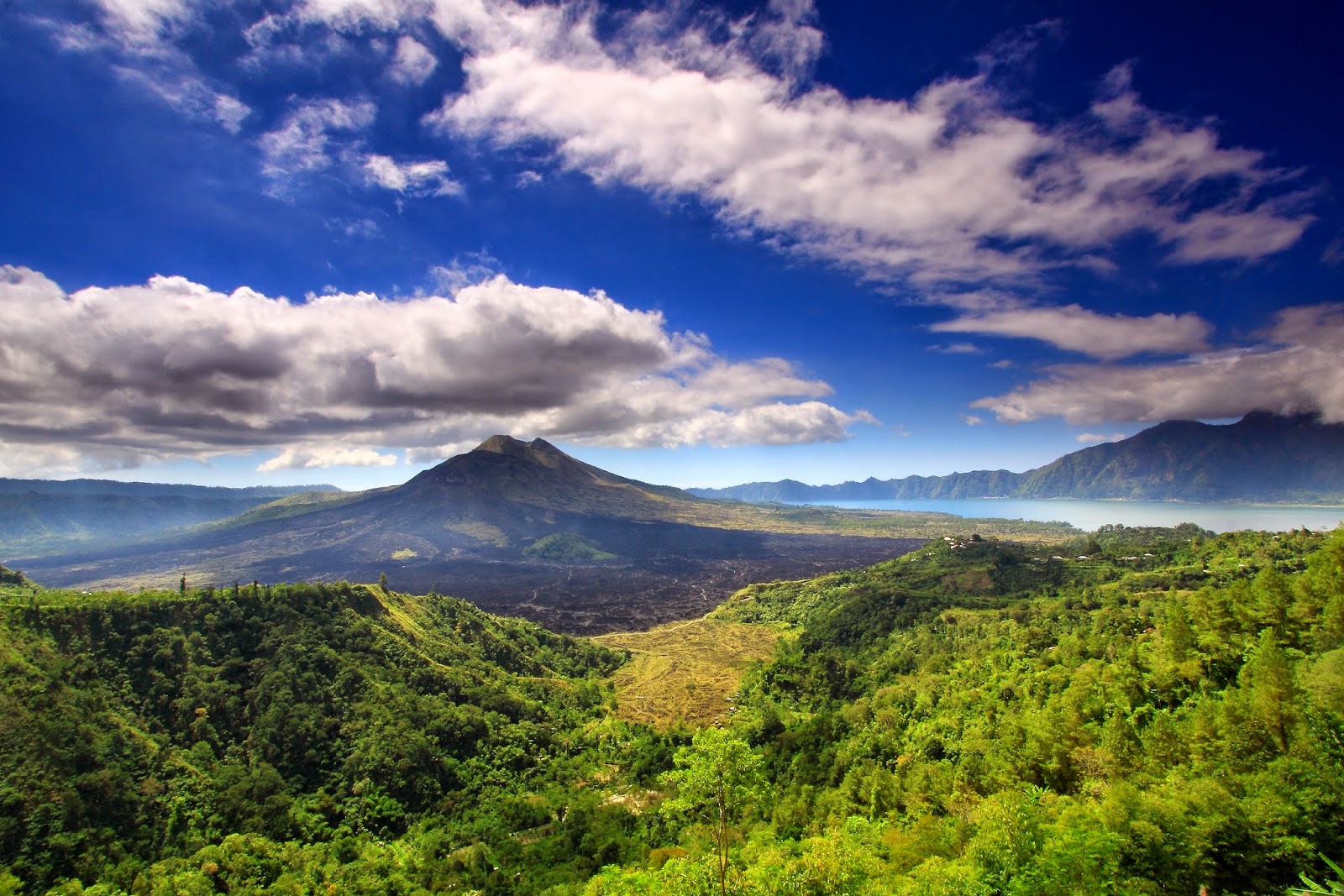 Detail Pemandangan Alam Asli Indonesia Nomer 16