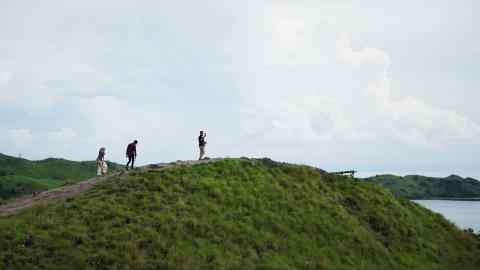 Detail Pemandangan Bukit Indah Nomer 37