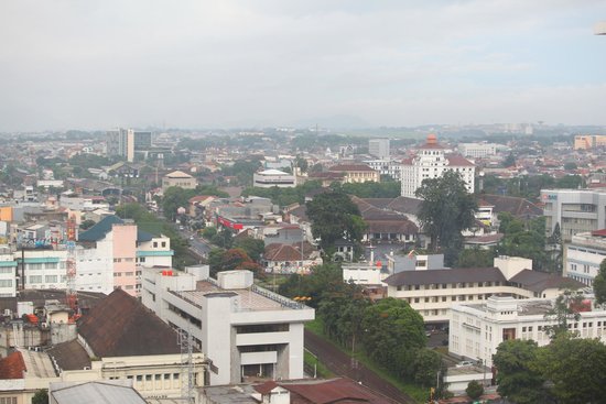 Detail Pemandangan Di Bandung Nomer 42