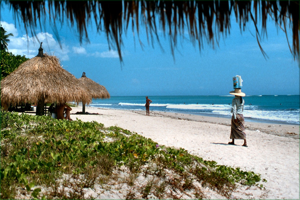 Detail Pemandangan Di Pantai Kuta Bali Nomer 16