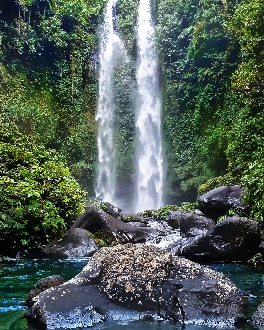 Detail Pemandangan Gunung Air Terjun Nomer 25