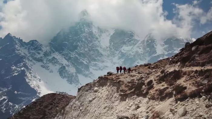 Detail Pemandangan Gunung Everest Nomer 12