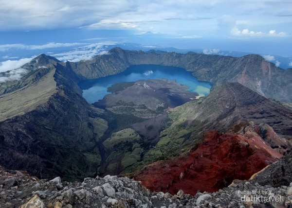 Detail Pemandangan Gunung Rinjani Lombok Nomer 40