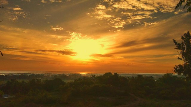 Detail Pemandangan Indah Pagi Hari Nomer 44