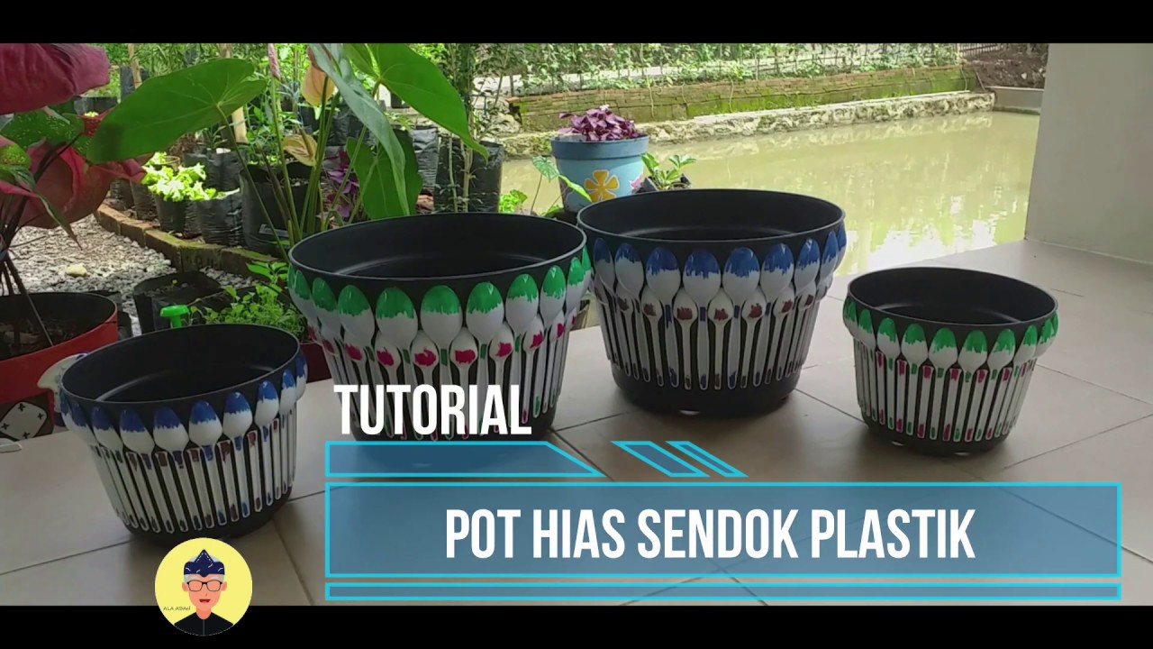 Detail Lukisan Di Pot Bunga Plastik Nomer 36