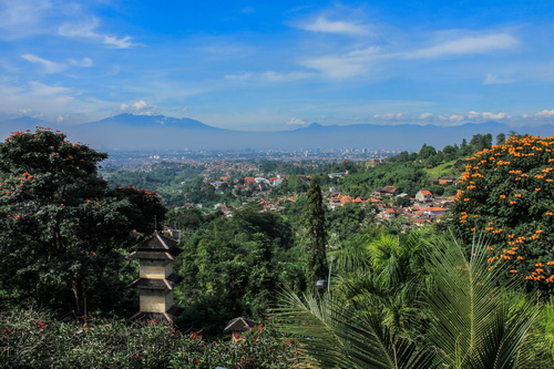 Detail Pemandangan Kota Bandung Nomer 34