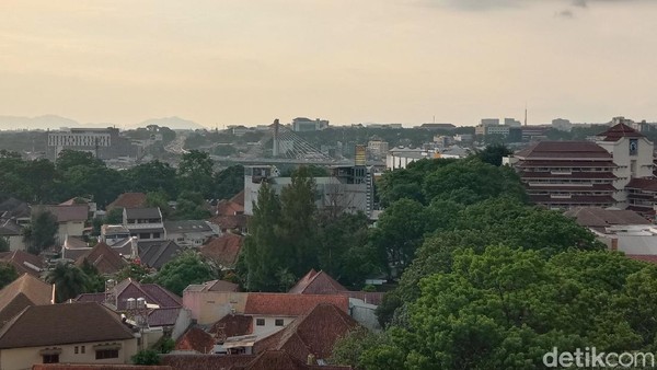 Detail Pemandangan Kota Bandung Nomer 41
