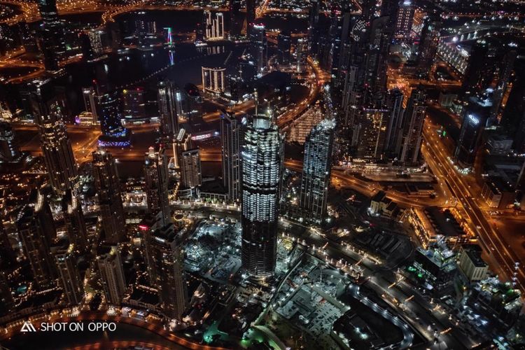 Detail Pemandangan Kota Malam Hari Dari Atas Gedung Nomer 40