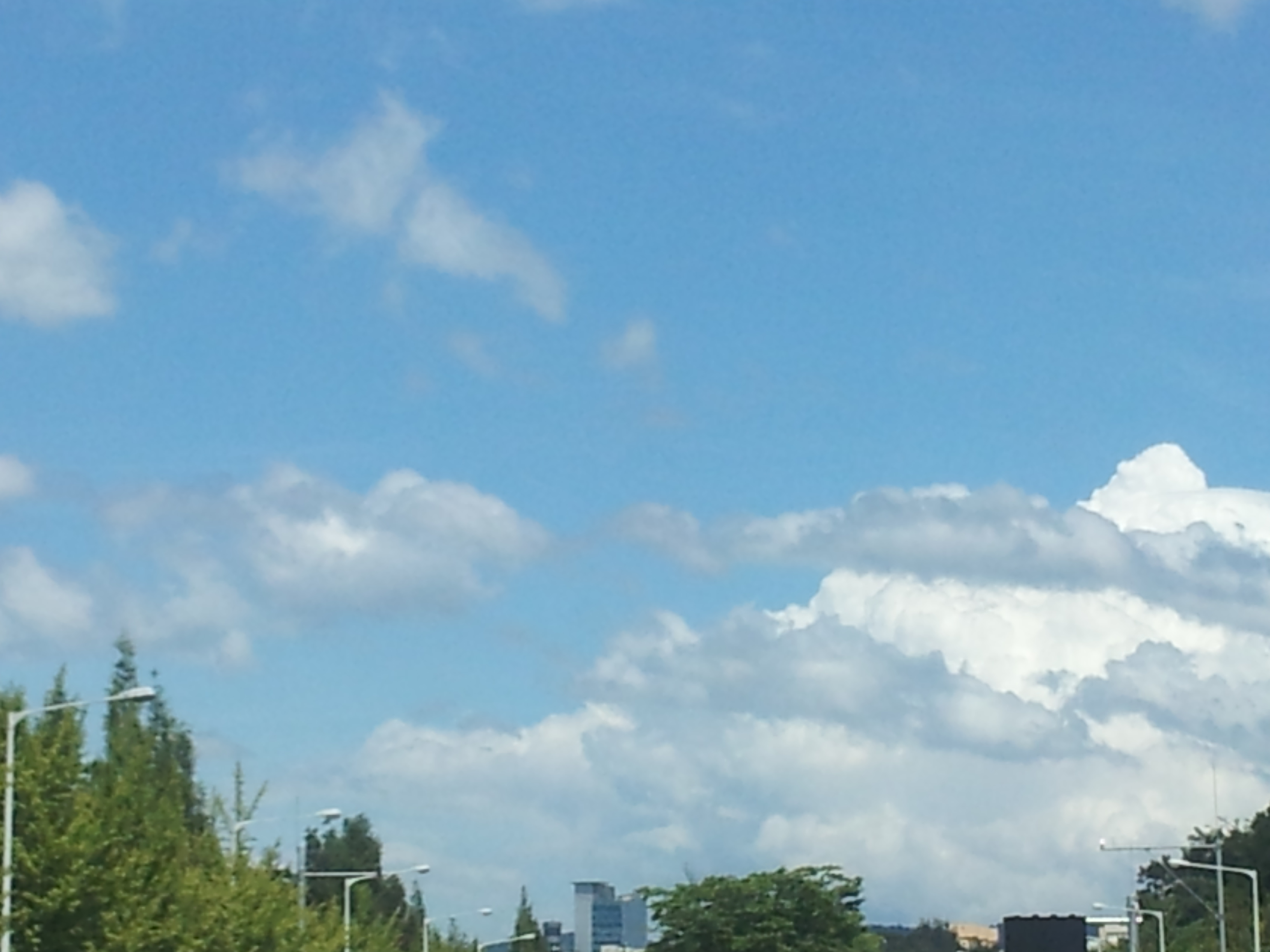 Detail Pemandangan Langit Cerah Nomer 35