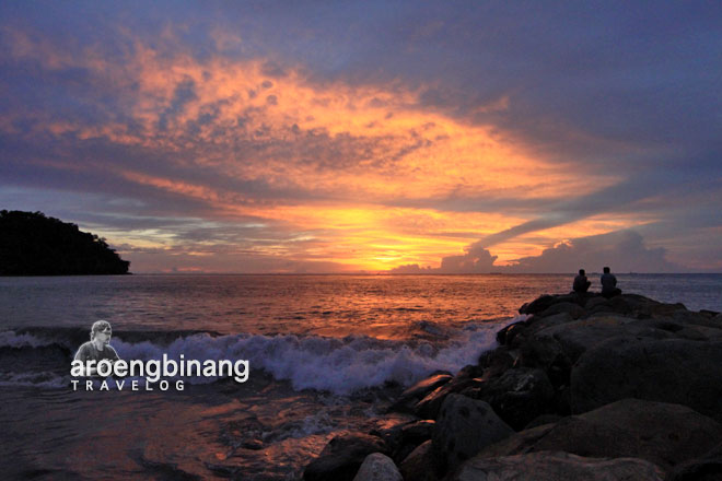 Detail Pemandangan Laut Pada Waktu Senja Nomer 31