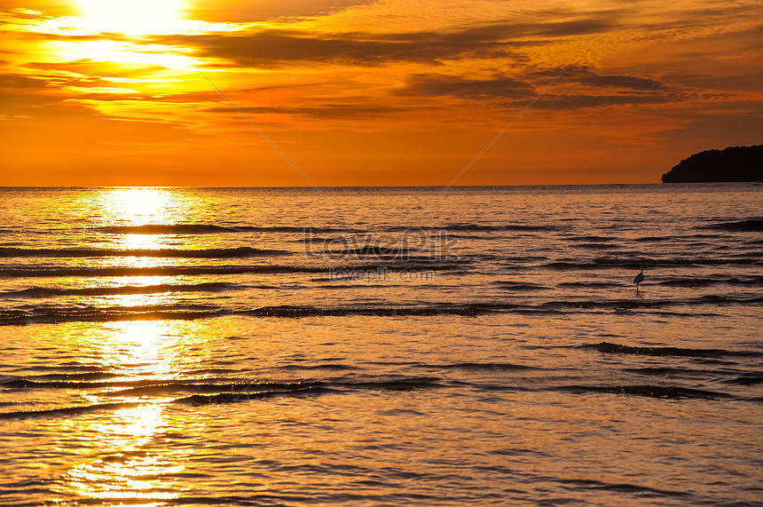 Detail Pemandangan Laut Pada Waktu Senja Nomer 45