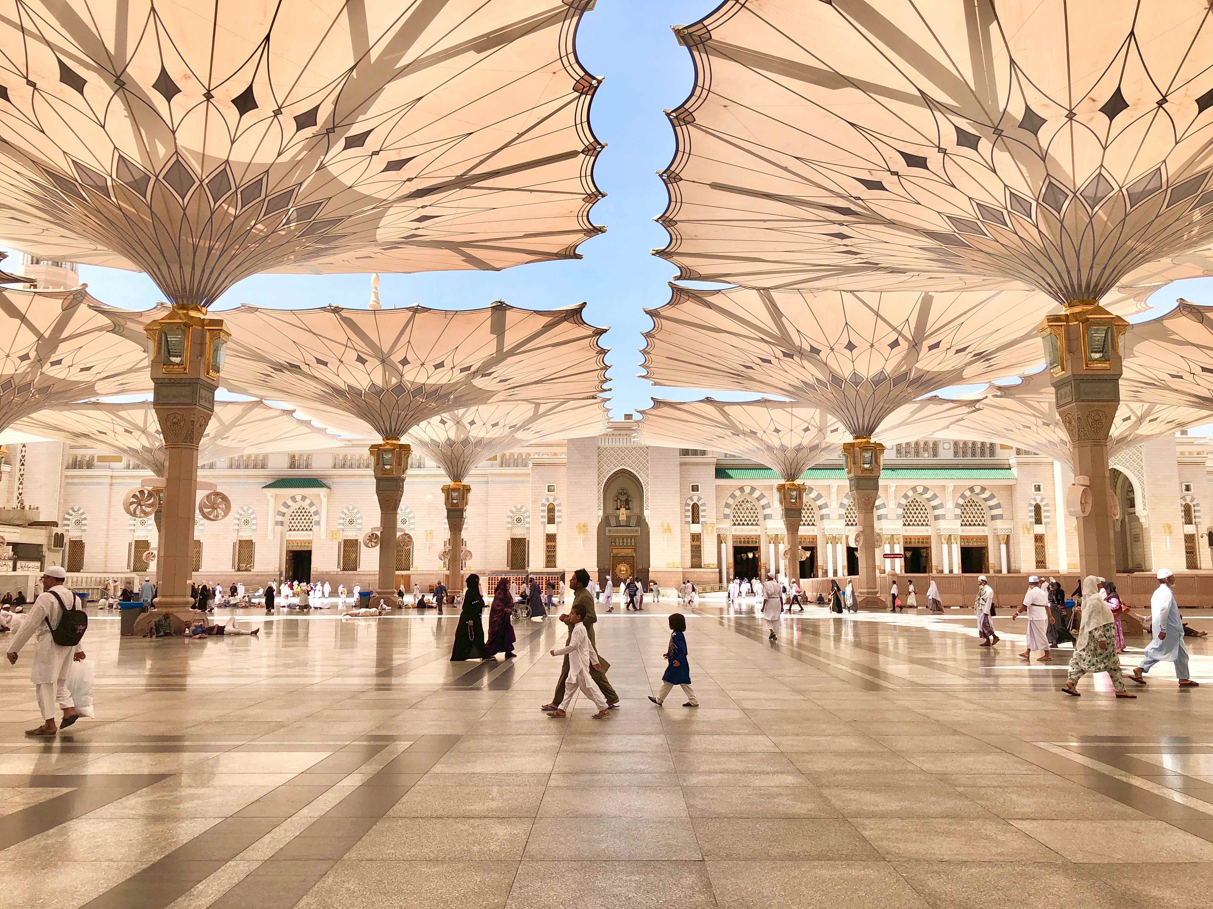 Detail Pemandangan Masjid Nabawi Nomer 5