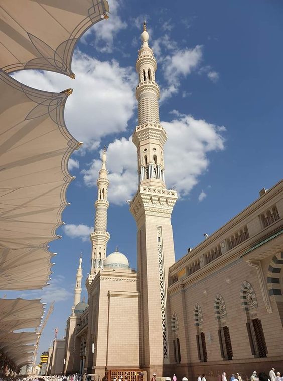 Detail Pemandangan Masjid Nabawi Nomer 6