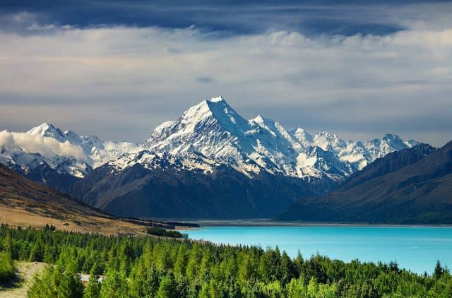 Pemandangan New Zealand - KibrisPDR