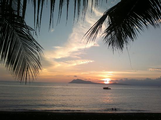 Detail Pemandangan Pantai Yang Indah Nomer 35