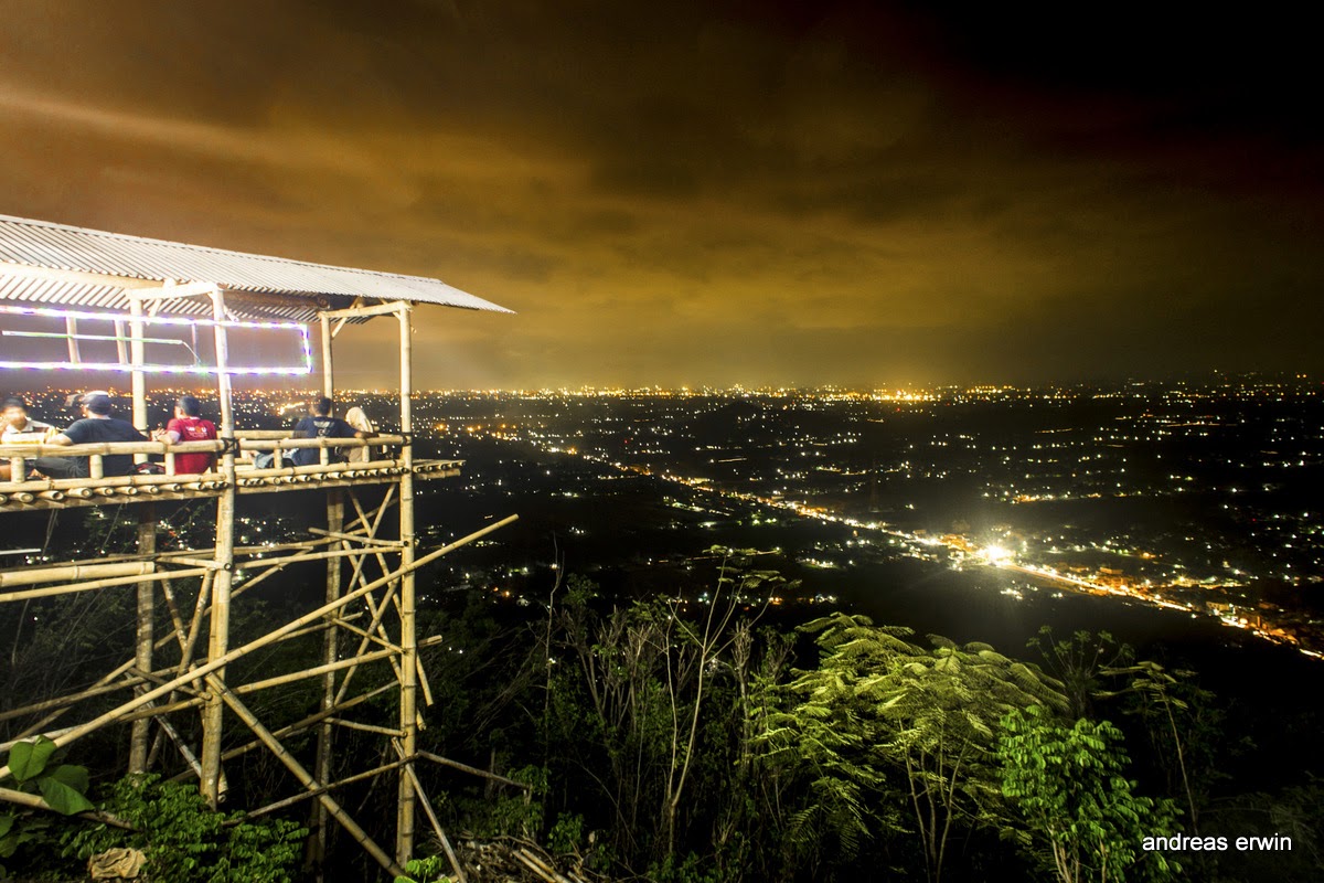 Detail Pemandangan Puncak Malam Hari Nomer 14