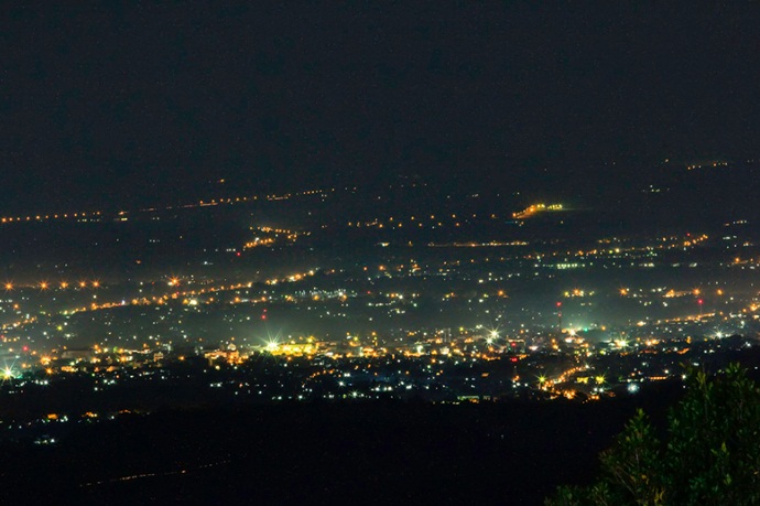 Detail Pemandangan Puncak Malam Hari Nomer 20