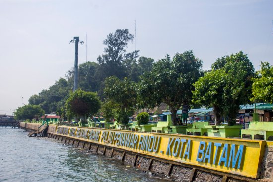 Detail Pemandangan Singapura Dari Batam Nomer 44