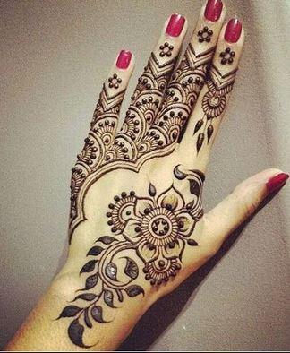 Detail Lukisan Henna Tangan Nomer 31