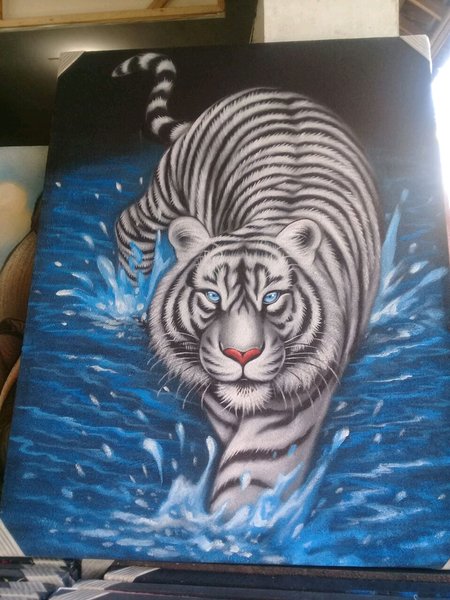 Detail Lukisan Macan Putih Nomer 38