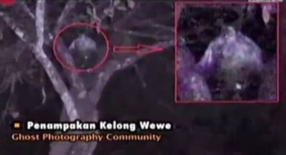 Detail Penampakan Hantu Nyata Tertangkap Kamera Cctv Kuburan Nomer 15