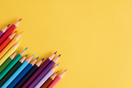 Pencil Background Image - KibrisPDR