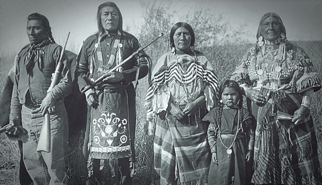 Detail Penduduk Asli Amerika Serikat Adalah Suku Nomer 7