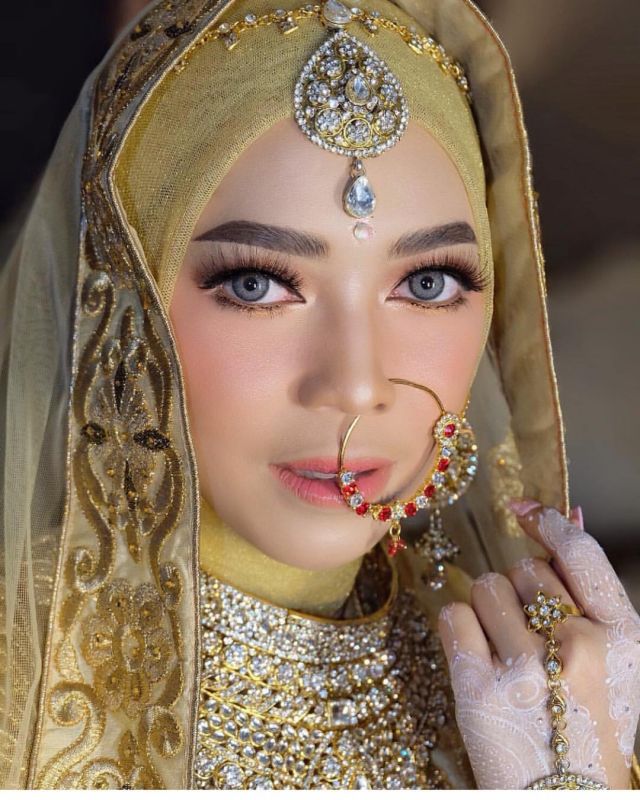 Detail Pengantin Ala India Nomer 47