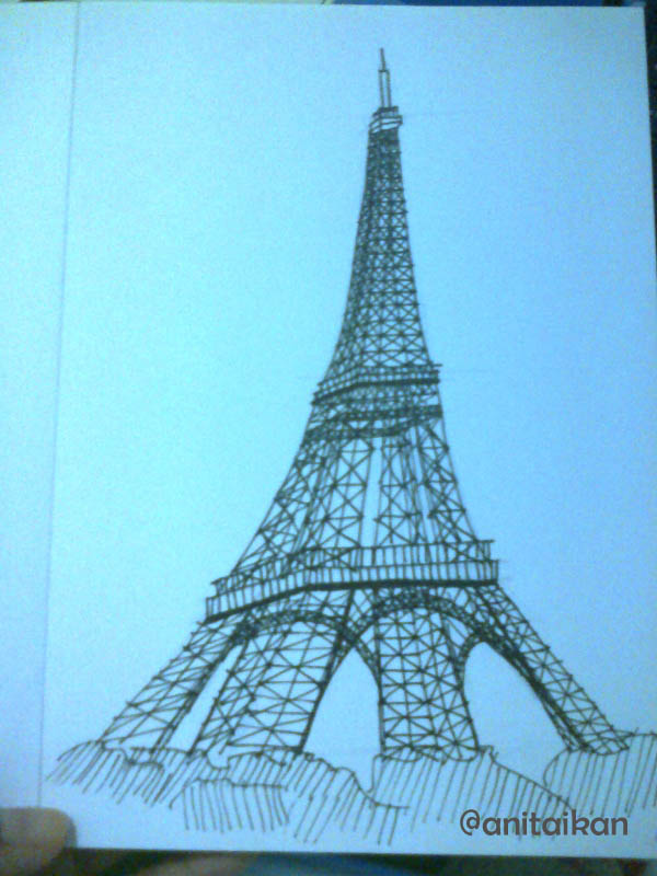 Detail Lukisan Pensil Menara Eiffel Nomer 7