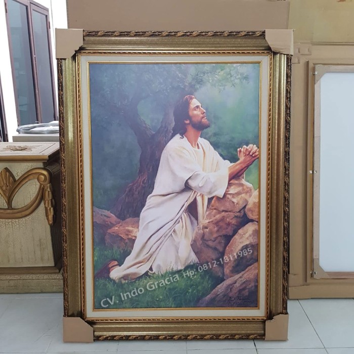 Detail Lukisan Tuhan Yesus Berdoa Nomer 3