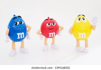 Detail M And Ms Characters Nomer 52