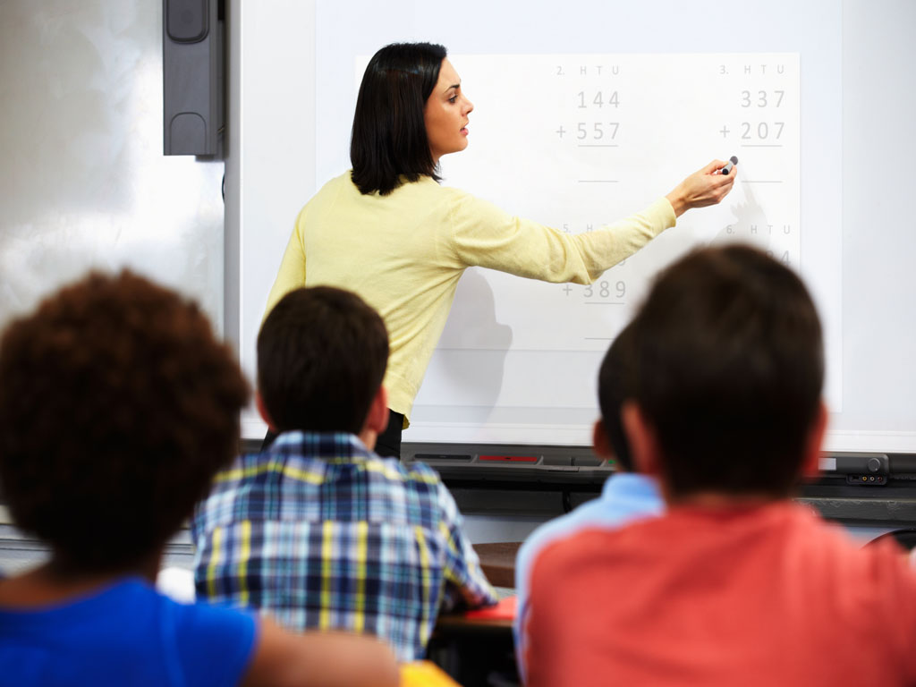 Detail Penggunaan Smart Board Di Sekolah Nomer 20