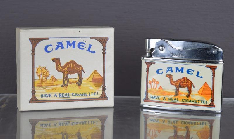 Detail Penguin Camel Lighter Nomer 17