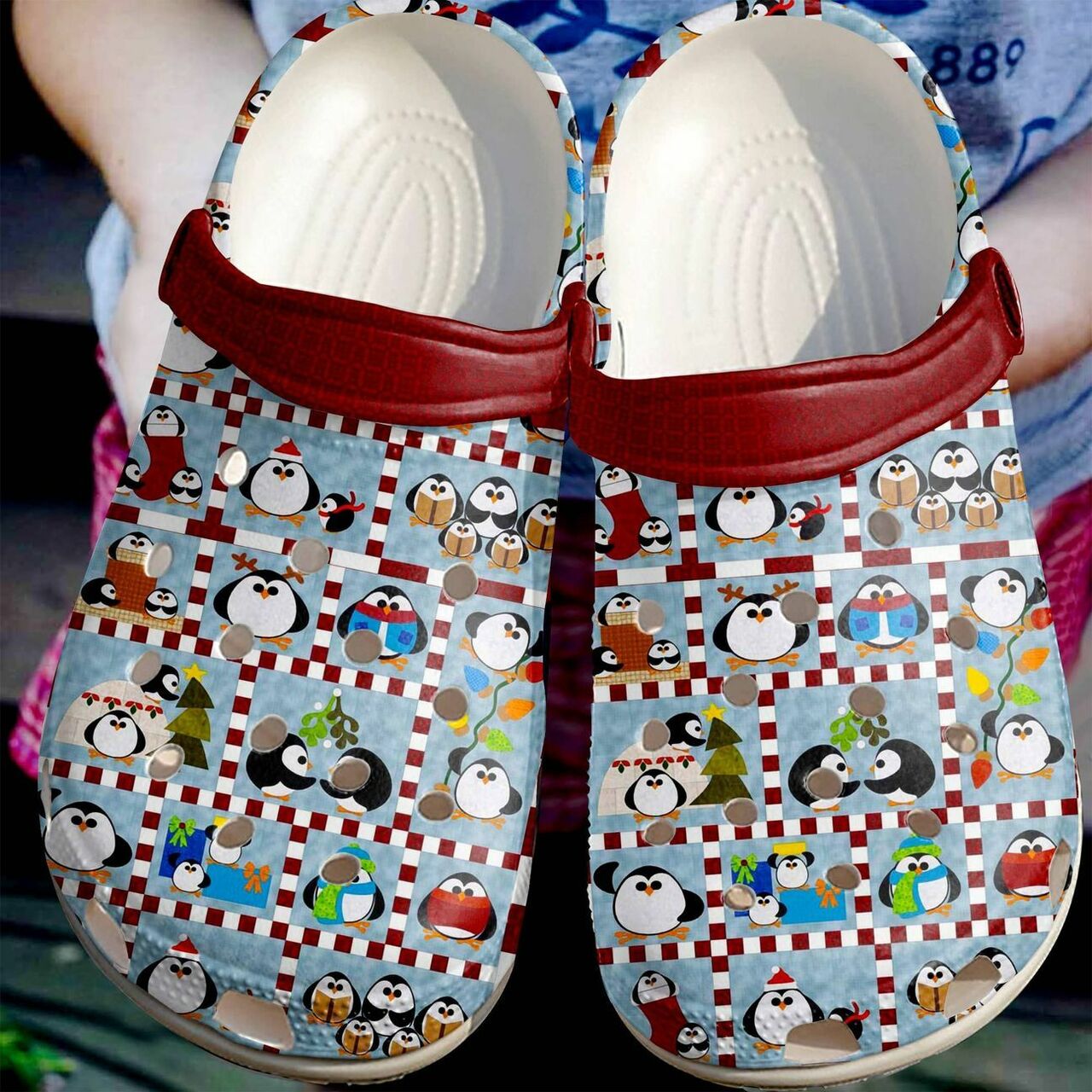 Detail Penguin Crocs Nomer 35