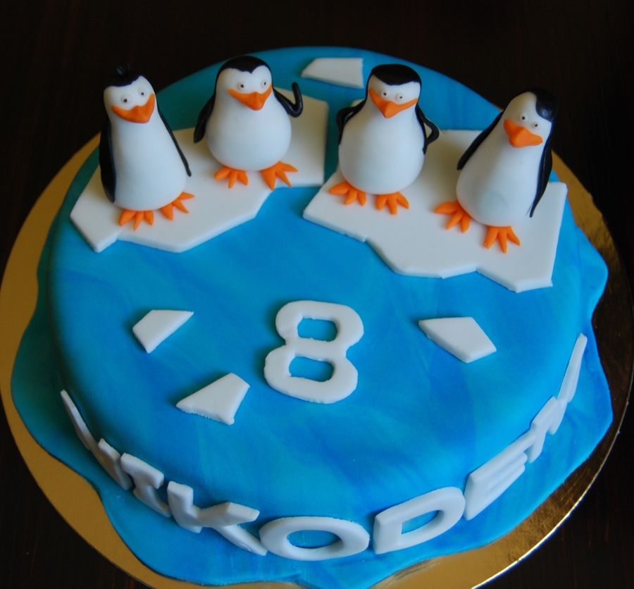 Detail Penguins Of Madagascar Cake Nomer 15