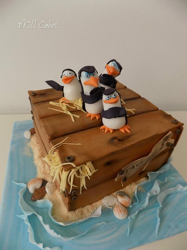 Detail Penguins Of Madagascar Cake Nomer 6