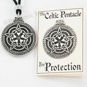 Detail Pentacle Locket Nomer 39