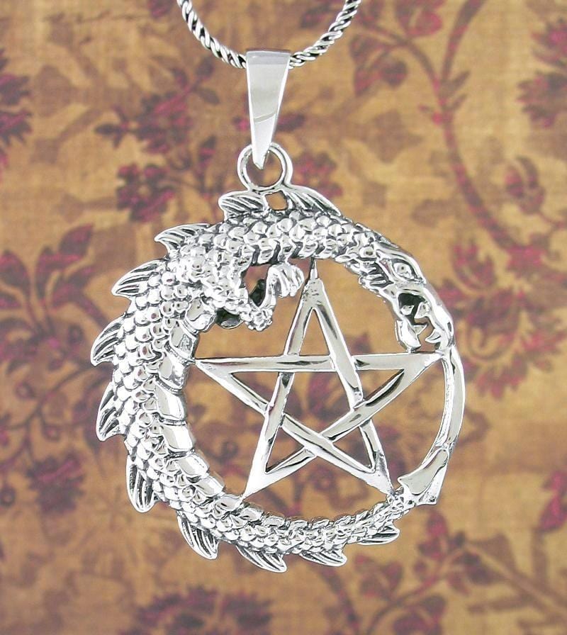 Detail Pentacle Locket Nomer 49