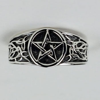 Detail Pentacle Rings Nomer 6