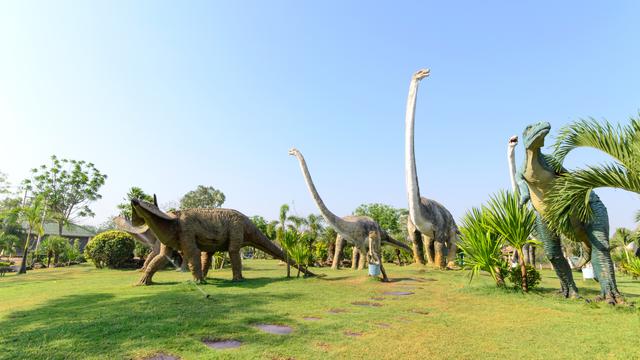 Detail Macam Macam Dinosaurus Dan Gambarnya Nomer 39