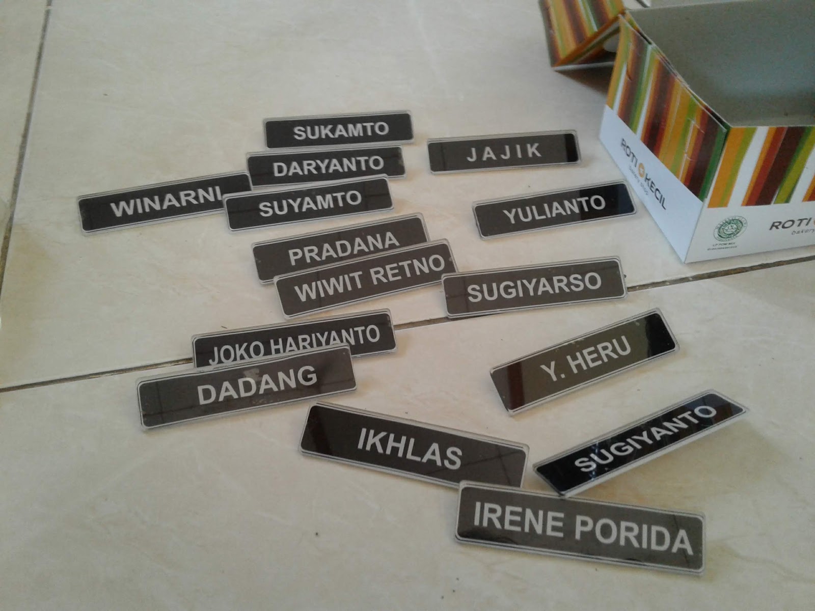 Detail Macam Macam Name Tag Nomer 29