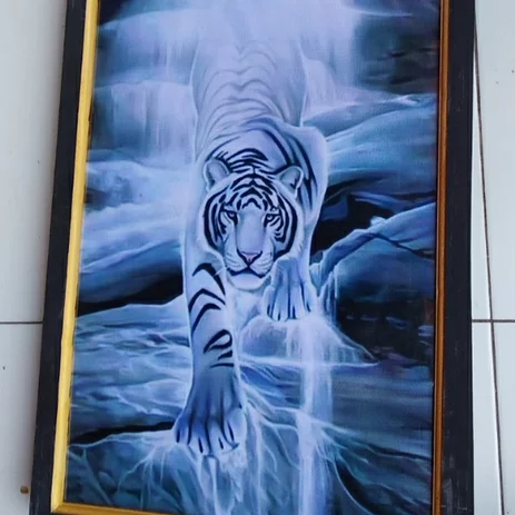 Detail Macan Putih Marah Nomer 27
