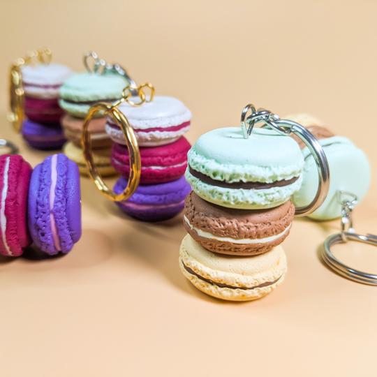 Detail Macaron Keychain Nomer 18