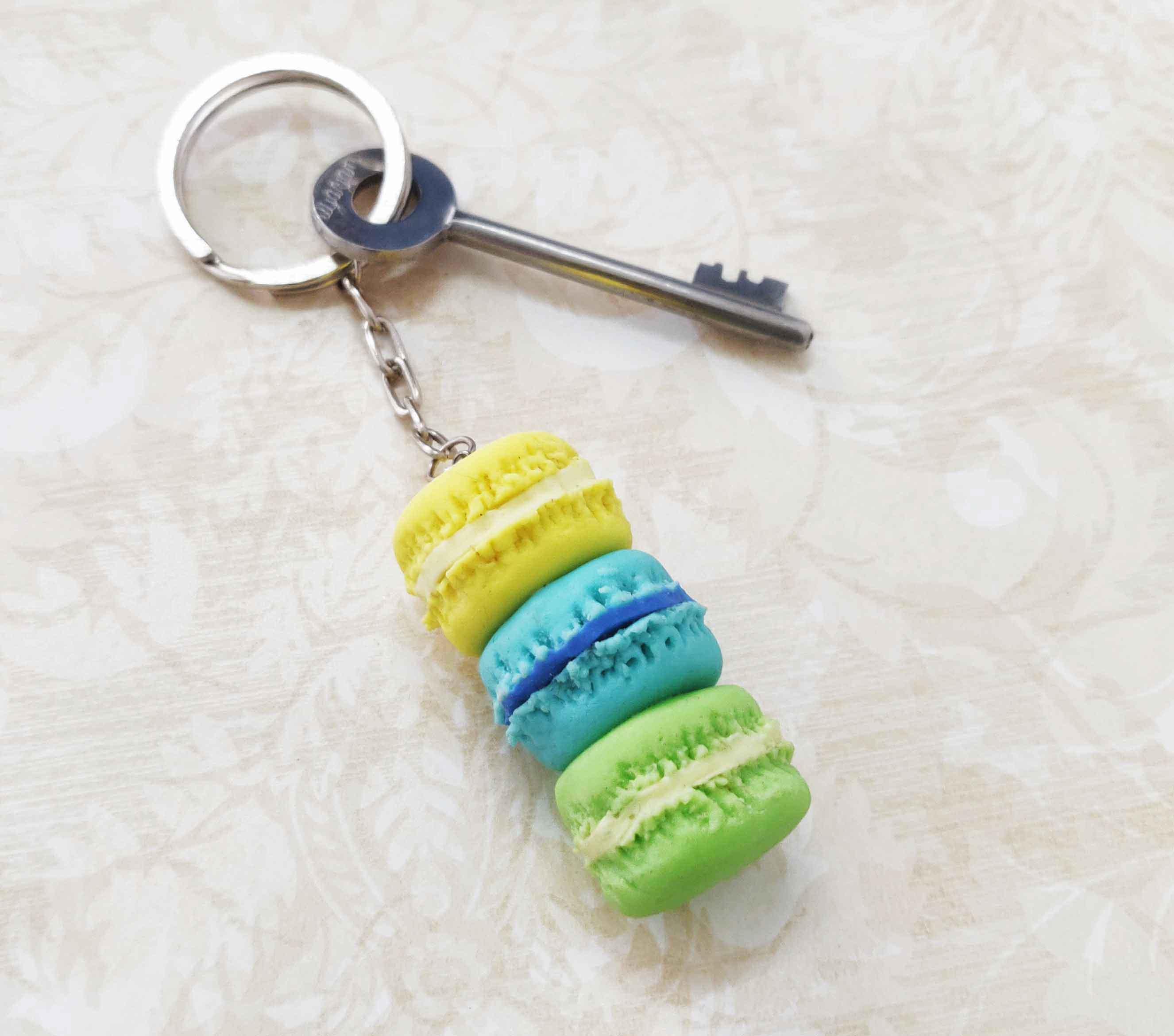 Detail Macaron Keychain Nomer 49