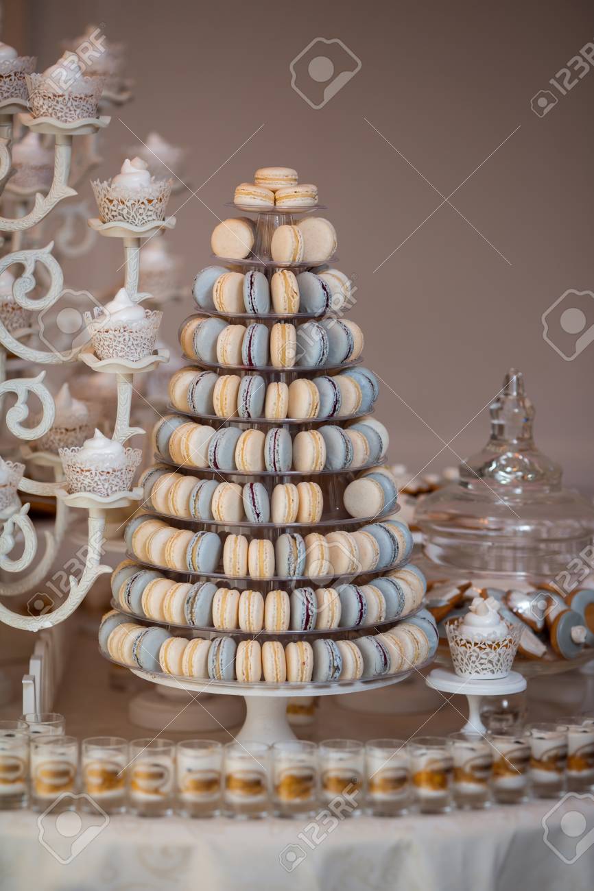 Detail Macaron Pyramid Nomer 26