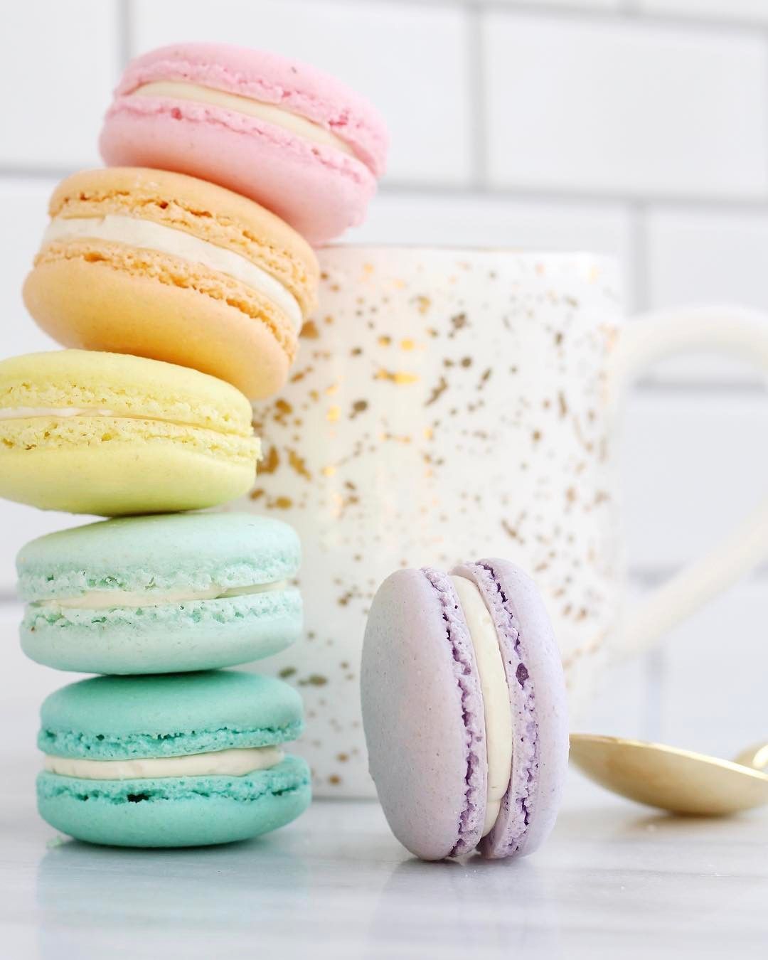 Detail Macaron Wallpaper Nomer 16