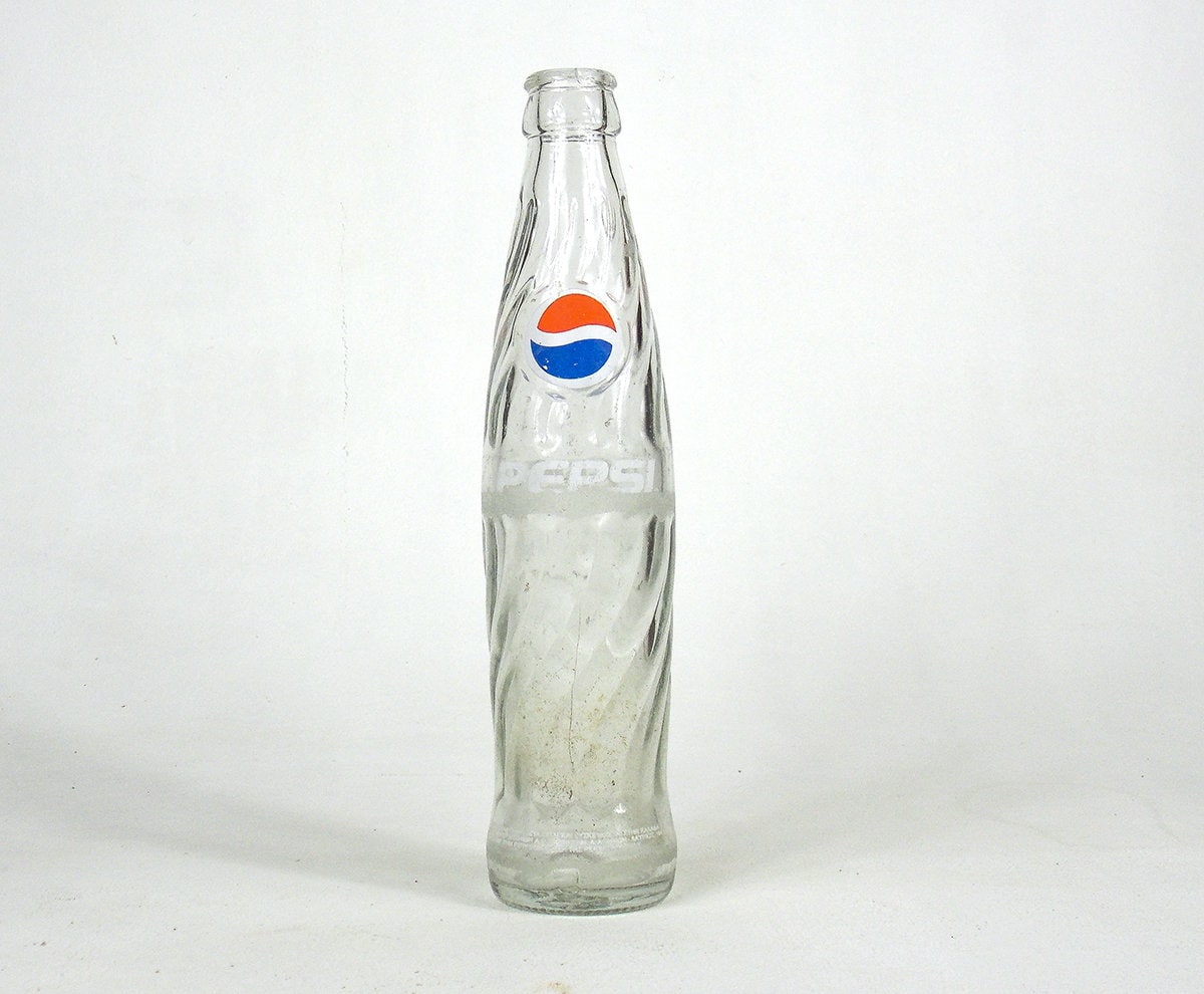 Detail Pepsi Bottle Image Nomer 31