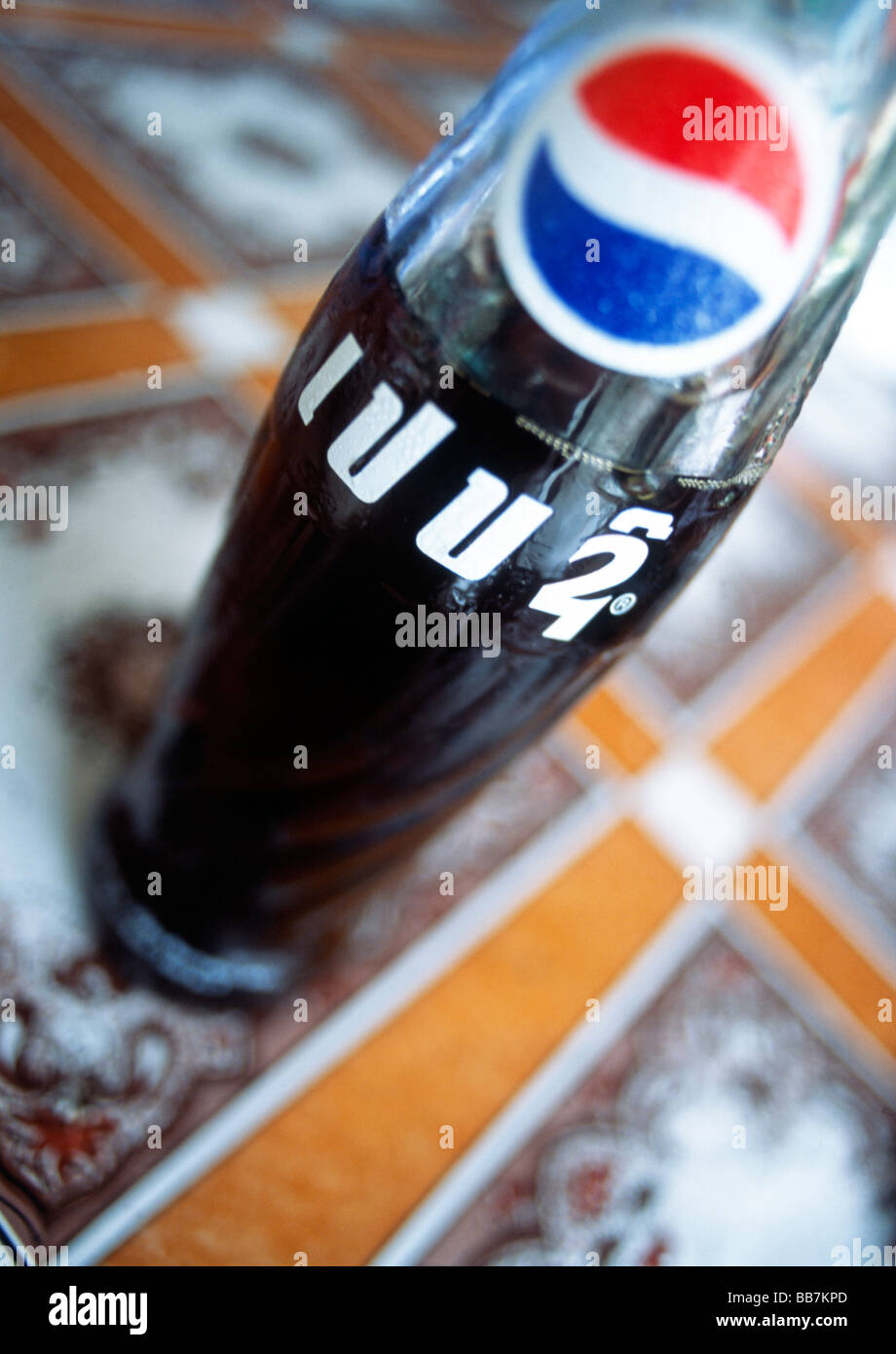 Detail Pepsi Bottle Images Nomer 49